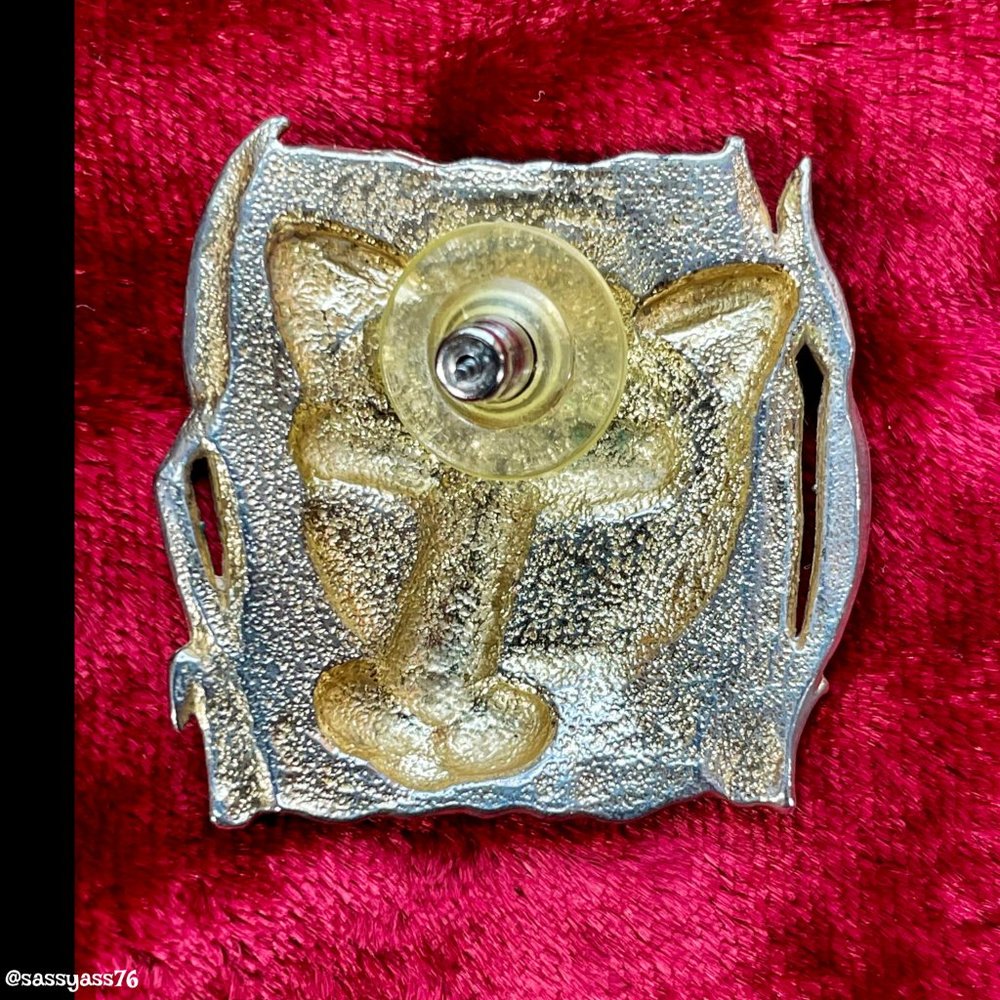 ▪️VTG▪️JJ JONETTE▪️1986 Stamped Safari Cat Square Brass Pierced Earrings - Picture 3 of 6